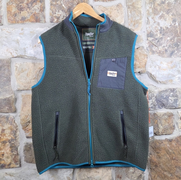 NWT Howler Bros Heed The Call Chisos Fleece Vest Fatigue - Picture 2 of 8
